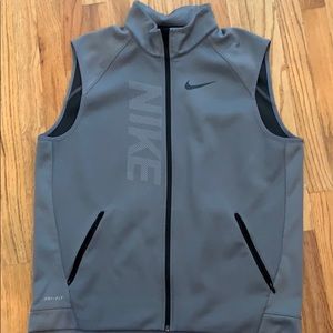 Men’s Nike vest